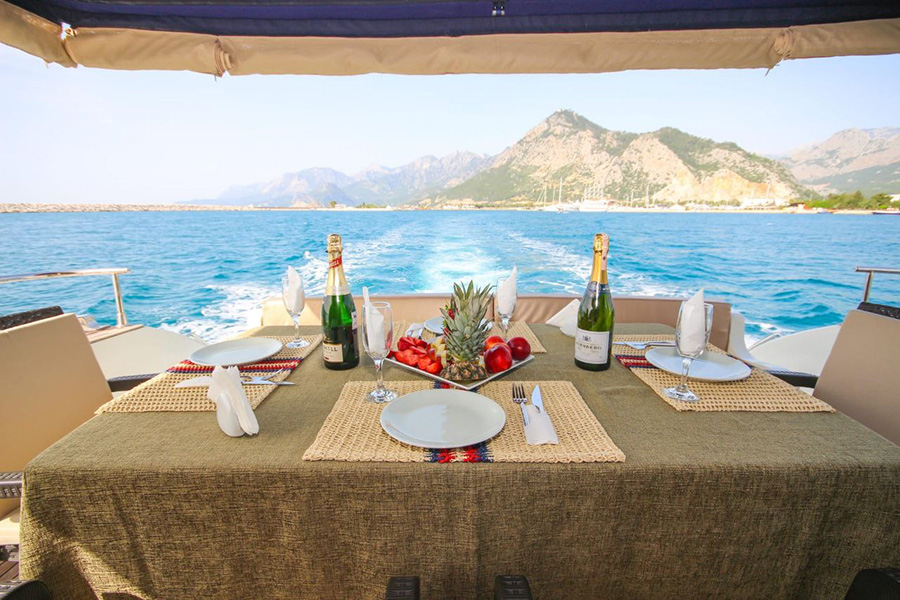 YACHT ÖZPINAR - ANTALYA