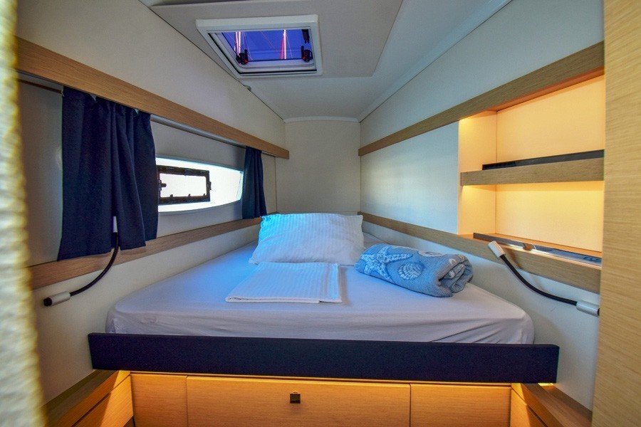 КАТАМАРАН AMBER - МАРМАРИС