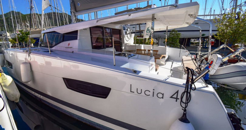 КАТАМАРАН COCO D - МАРМАРИС