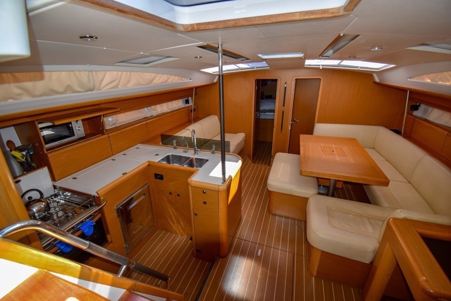 ПАРУСНАЯ ЯХТА INSTANT ZERO  - МАРМАРИС