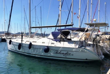 ПАРУСНАЯ ЯХТА BLONDIE - МАРМАРИС
