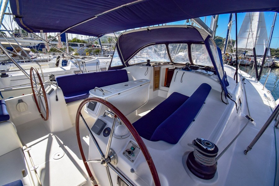 SAILING YACHT BLONDIE - MARMARIS