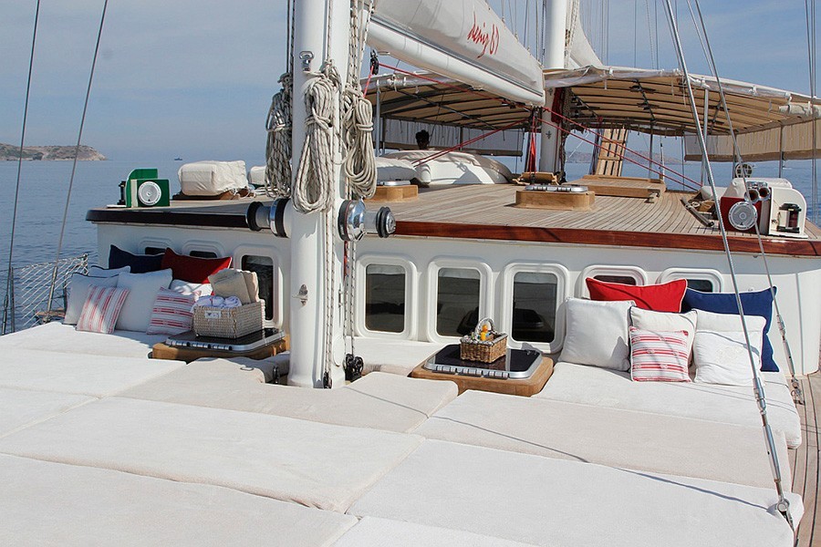 ГУЛЕТ DENIZ 61 - БОДРУМ