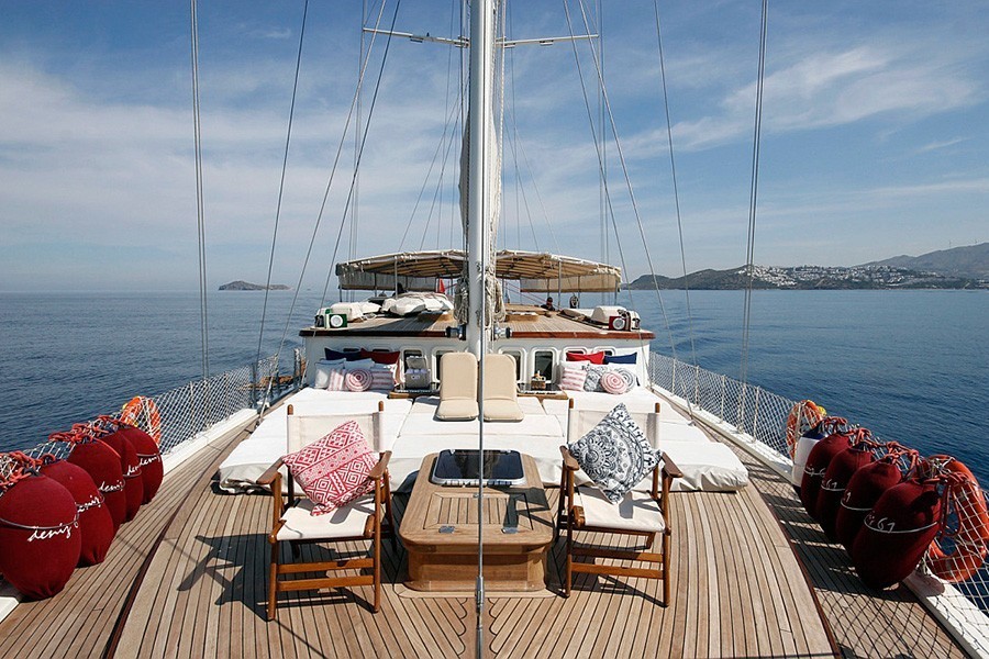 ГУЛЕТ DENIZ 61 - БОДРУМ