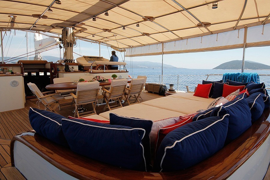 ГУЛЕТ DENIZ 61 - БОДРУМ