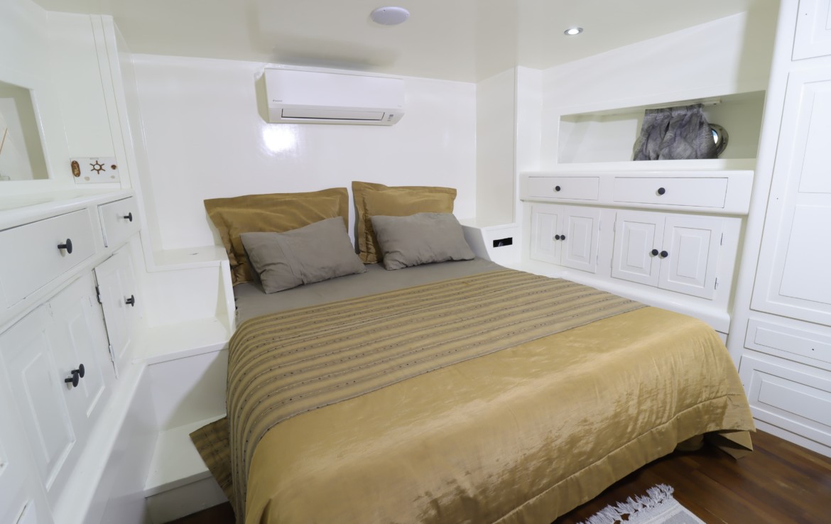 YACHT ELEGANCE - ANTALYA