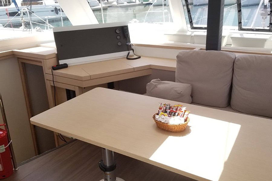 КАТАМАРАН HOLA - ФЕТХИЕ