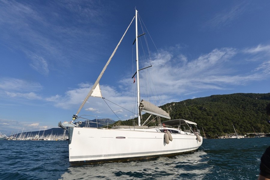 SAILING YACHT OCTOBRE ROUGE - FETHIYE