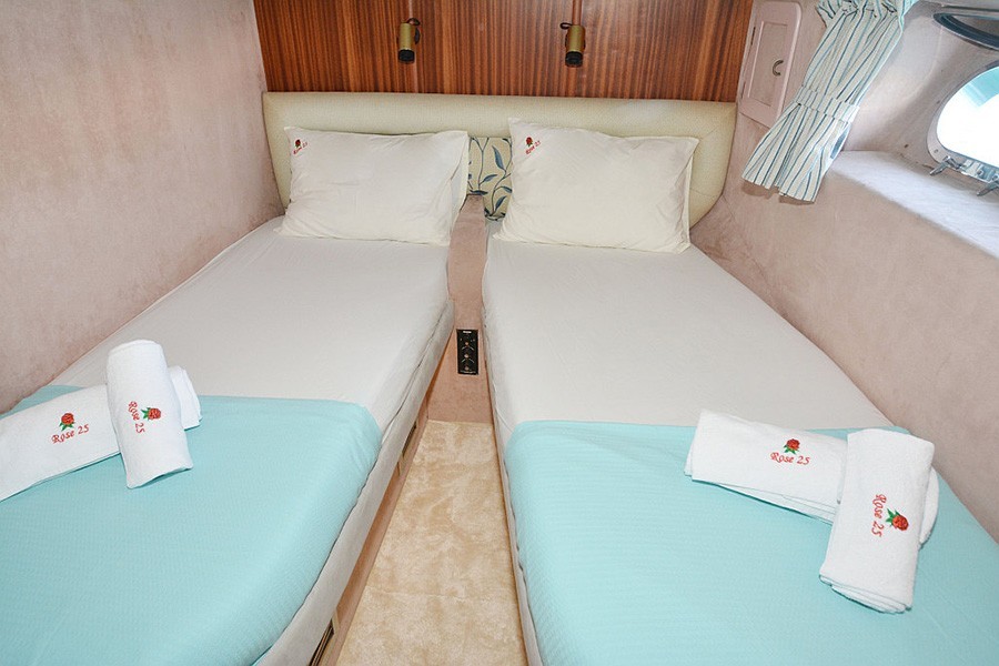 YAT ROSE 25 - BODRUM