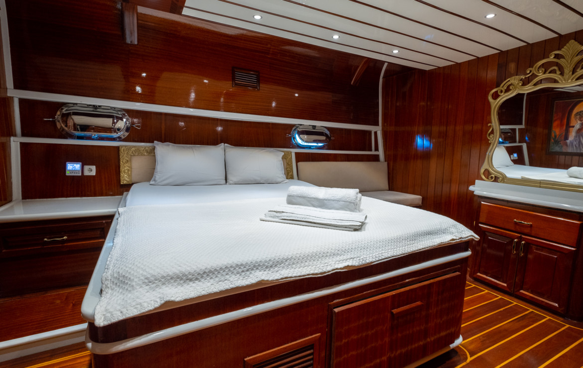 ГУЛЕТ ESMA SULTAN - МАРМАРИС