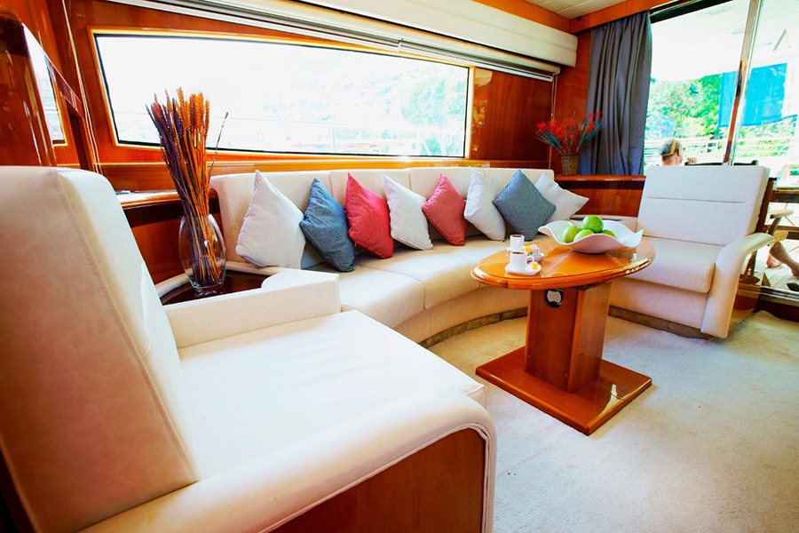 YACHT MY MOM - ANTALYA