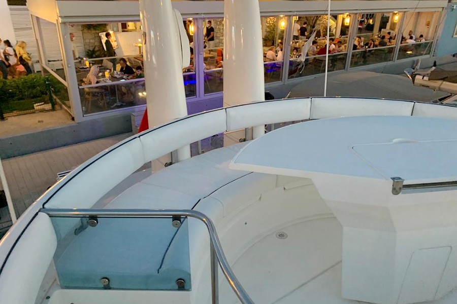 YAT FERETTI - İZMİR