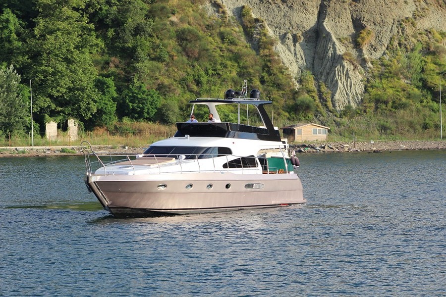 YACHT TOYS - ISTANBUL