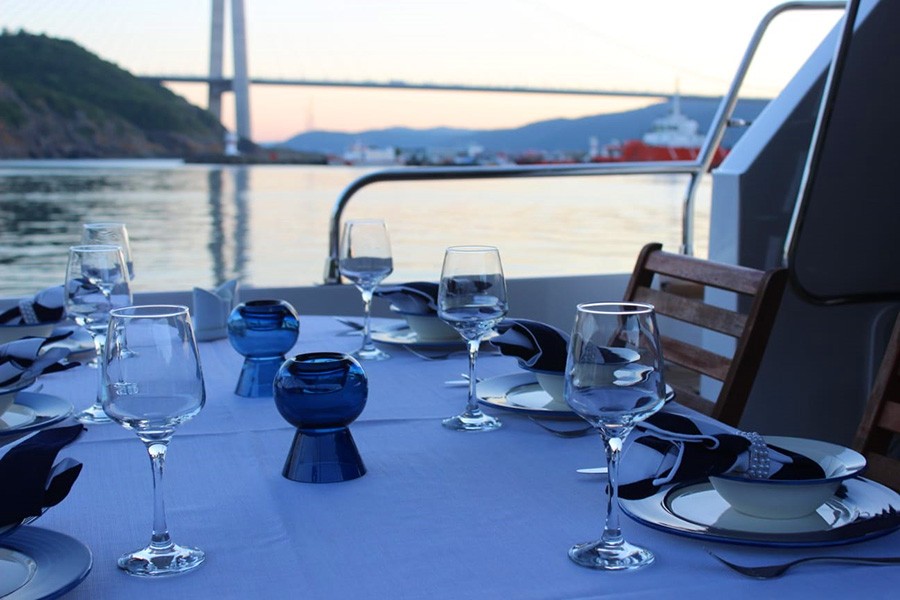 YACHT TOYS - ISTANBUL