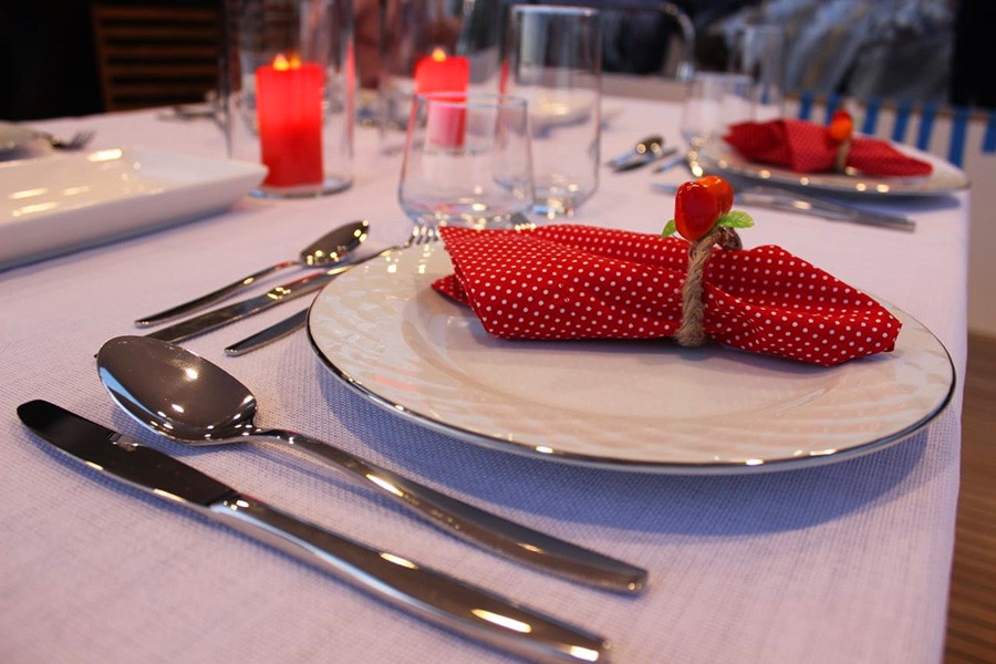 YACHT TOYS - ISTANBUL