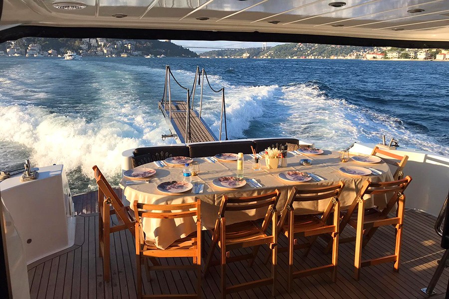 YAT HYPNOS - İSTANBUL