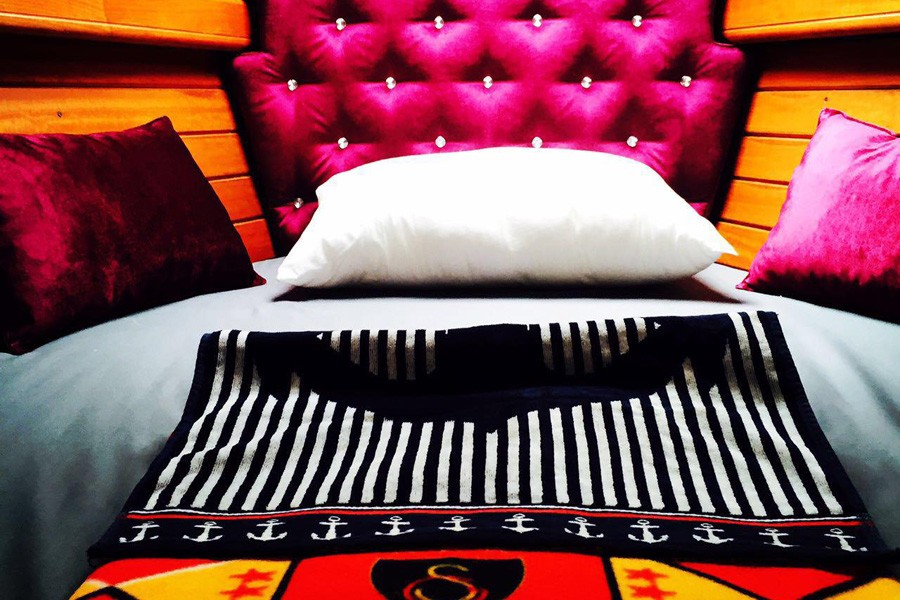 YELKENLİ YAT NANNA - ANTALYA