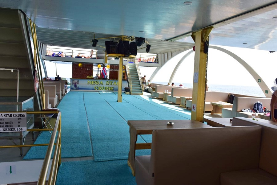 ЯХТА MEGA STAR CRUISES - КЕМЕР