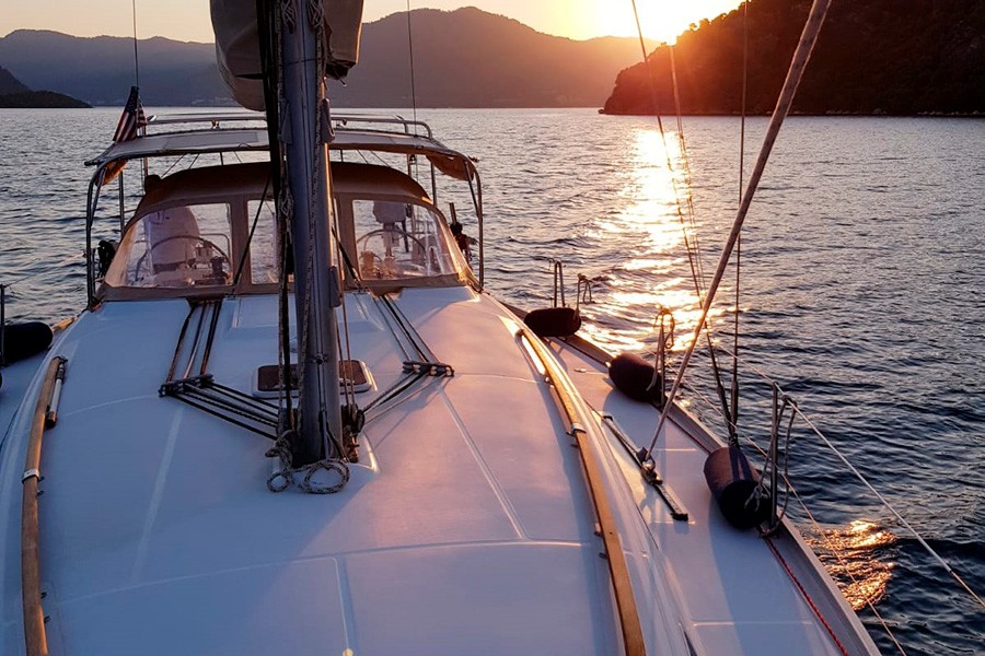 ПАРУСНАЯ ЯХТА TINA - БОДРУМ