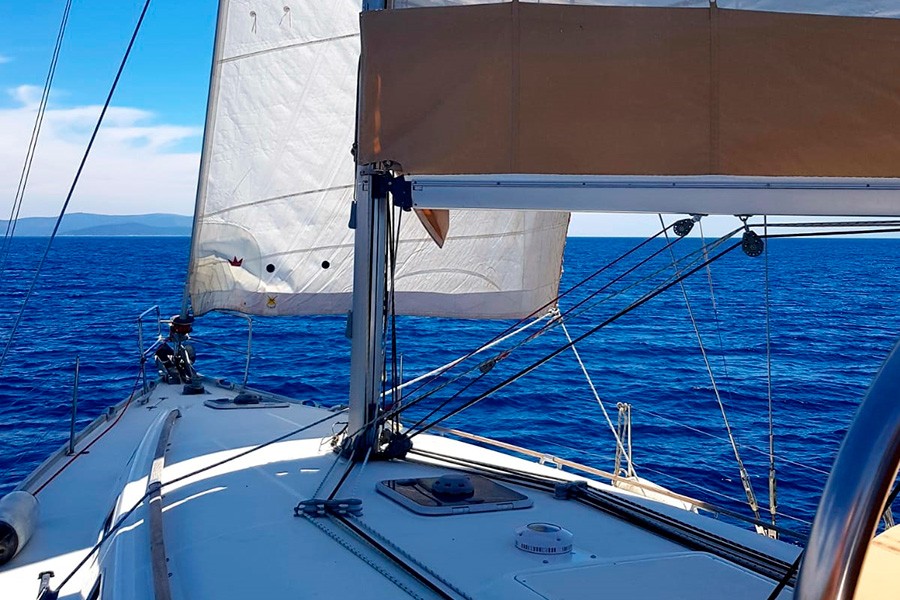 ПАРУСНАЯ ЯХТА TINA - БОДРУМ