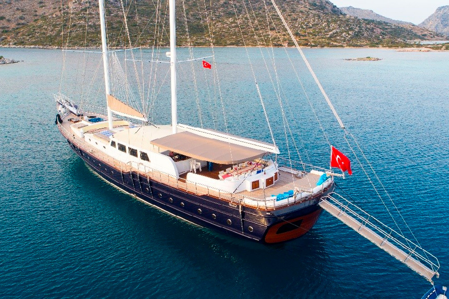 ГУЛЕТ NEVRA QUEEN - БОДРУМ