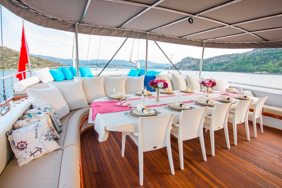 ГУЛЕТ NEVRA QUEEN - БОДРУМ