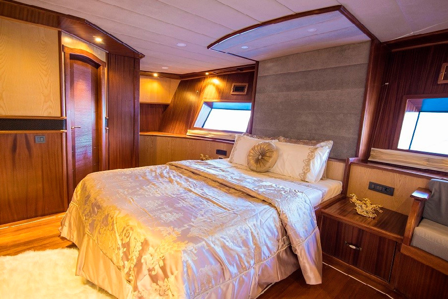 ГУЛЕТ NEVRA QUEEN - БОДРУМ