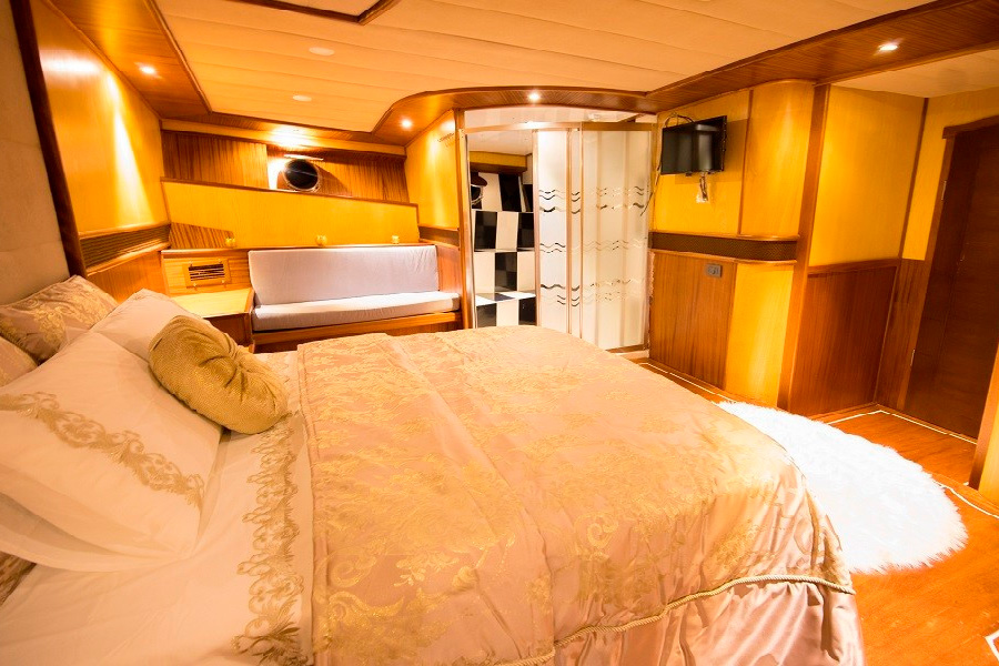 ГУЛЕТ NEVRA QUEEN - БОДРУМ