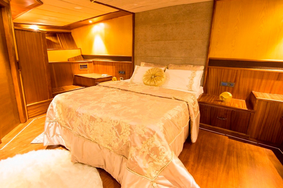 ГУЛЕТ NEVRA QUEEN - БОДРУМ