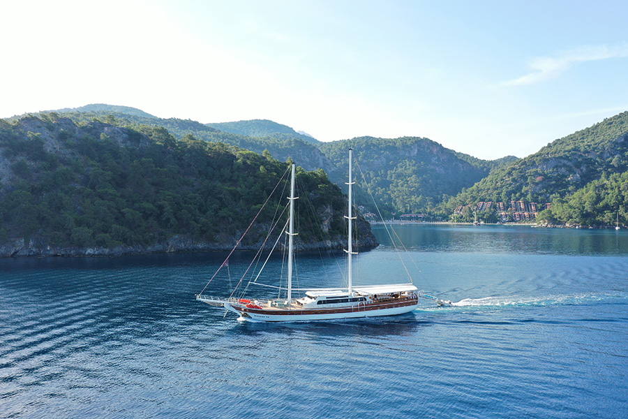 YACHT MY MOM - ANTALYA