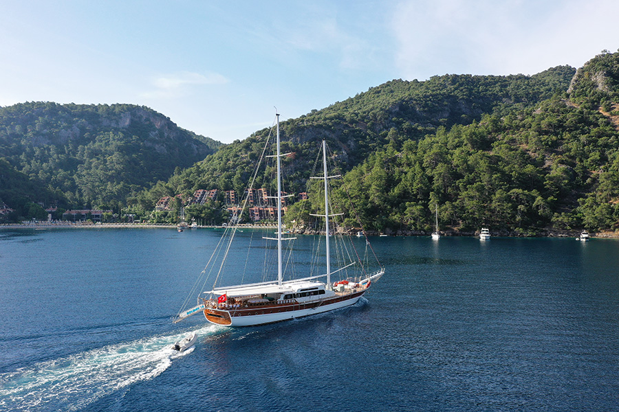 YACHT MY MOM - ANTALYA