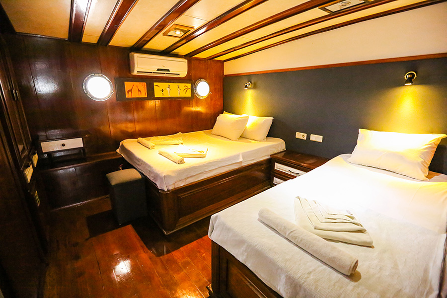 YACHT MY MOM - ANTALYA