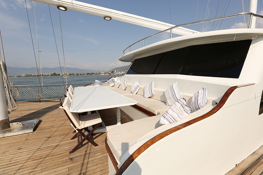 YACHT MY MOM - ANTALYA