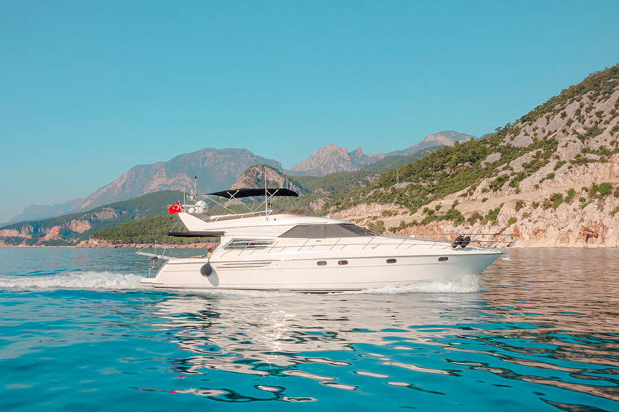 ЯХТА DAHASH - КЕМЕР