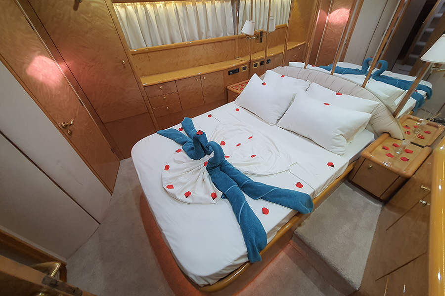 YAT REGNUM - ANTALYA