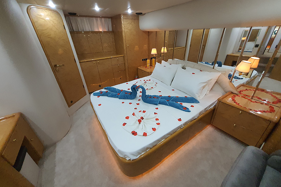 YAT REGNUM - ANTALYA