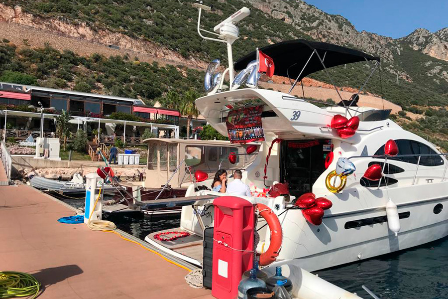 YACHT MY MOM - ANTALYA