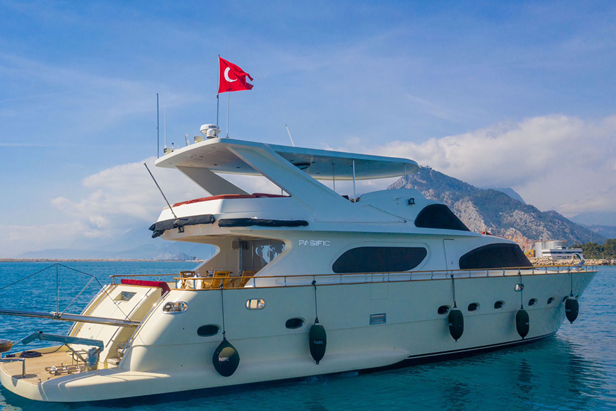 ЯХТА PASIFIC - АНТАЛИЯ