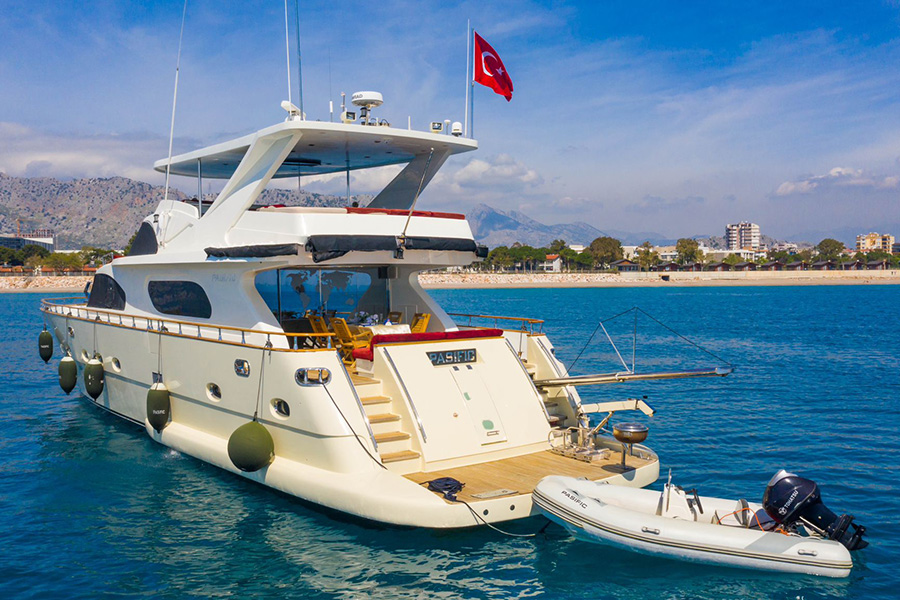 ЯХТА PASIFIC - АНТАЛИЯ