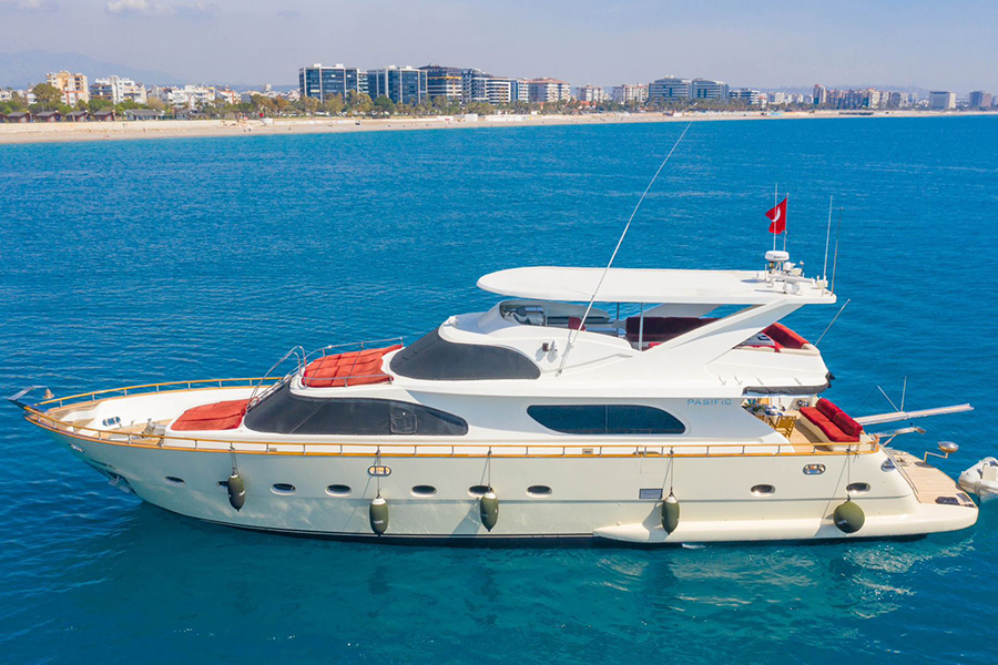 ЯХТА PASIFIC - АНТАЛИЯ