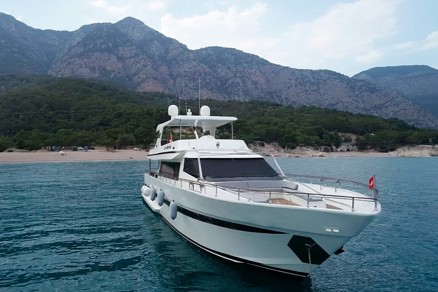 ЯХТА GÖKTÜRK - АНТАЛИЯ