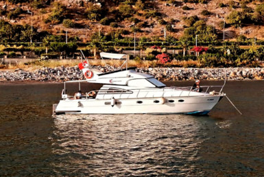 ЯХТА MY MOM - АНТАЛИЯ