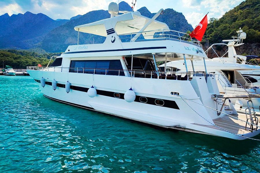 ЯХТА GÖKTÜRK - АНТАЛИЯ