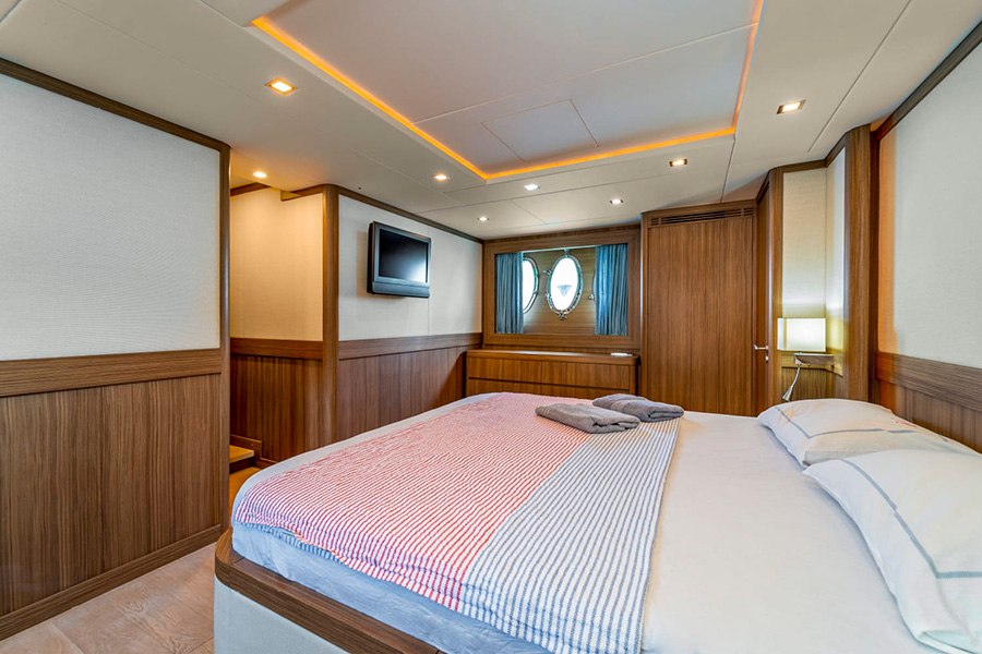 YACHT MY MOM - ANTALYA