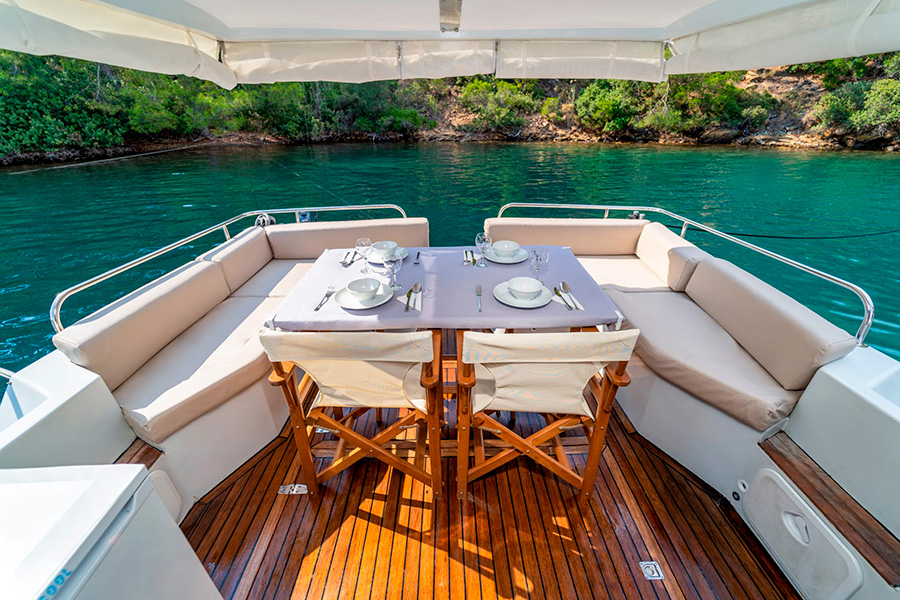 YACHT MY MOM - ANTALYA