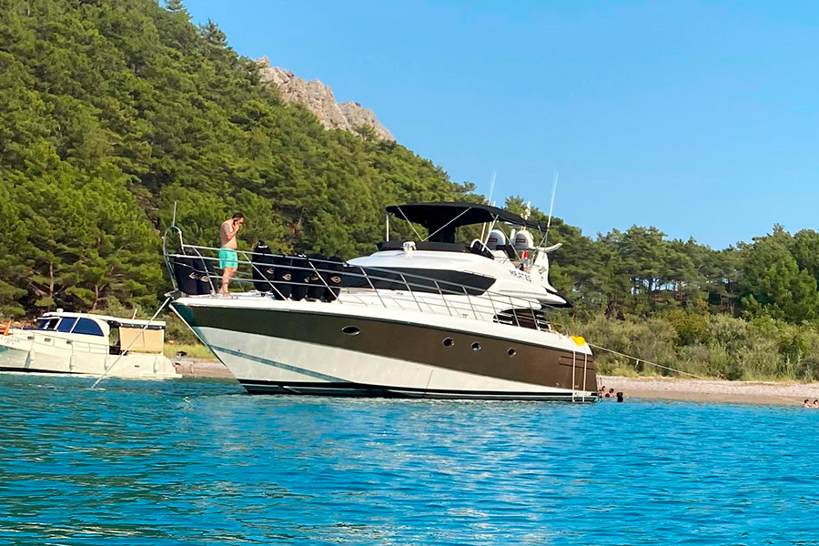 YACHT MY MOM - ANTALYA