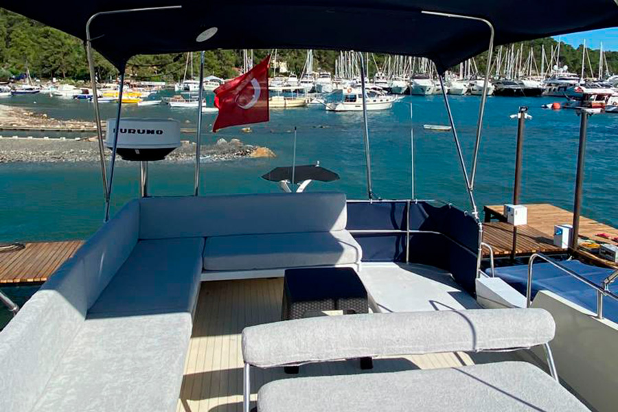 YACHT MY MOM - ANTALYA