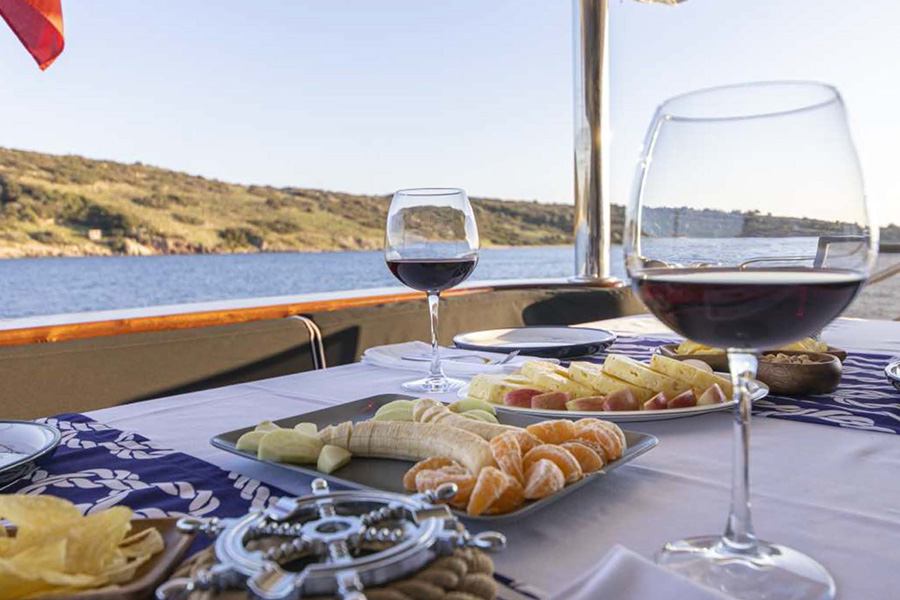 YACHT MY MOM - ANTALYA