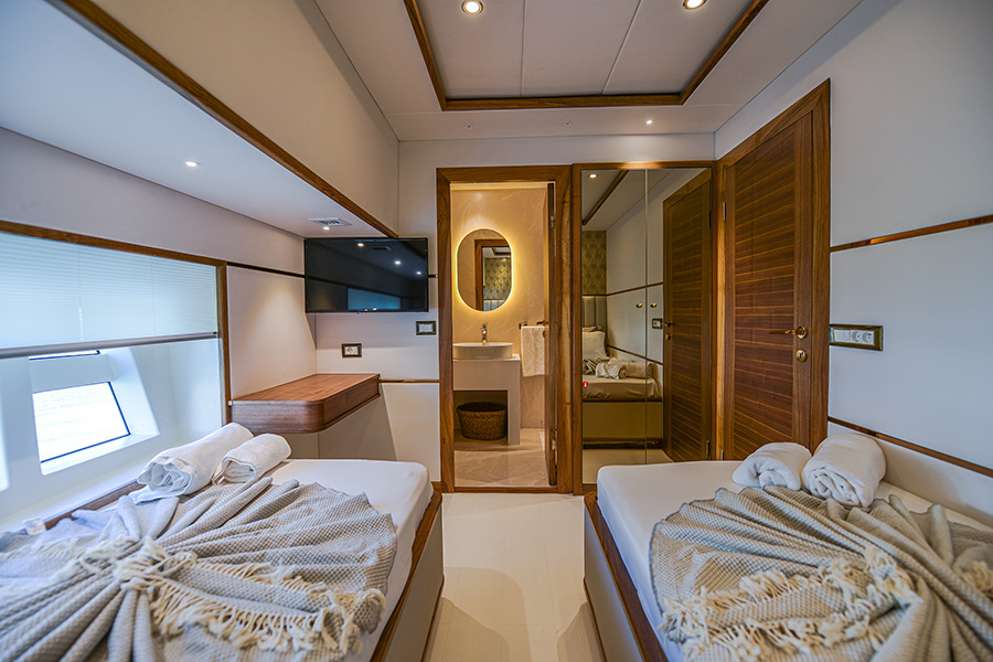 YAT FLOKİ - FETHİYE