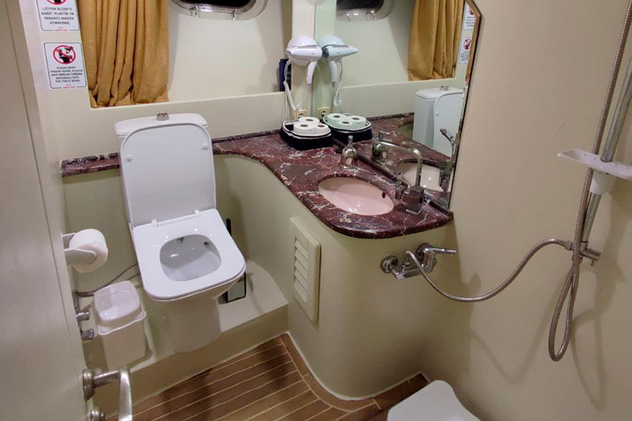 ЯХТА GÖKTÜRK - АНТАЛИЯ